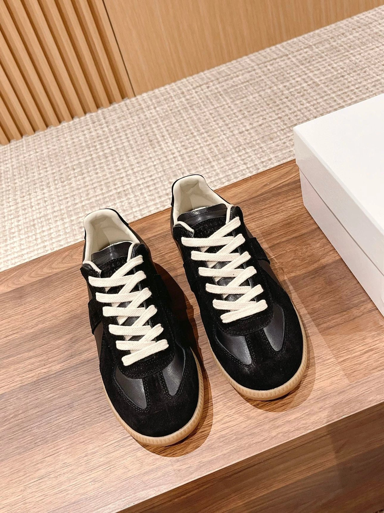 mm6 sneaker