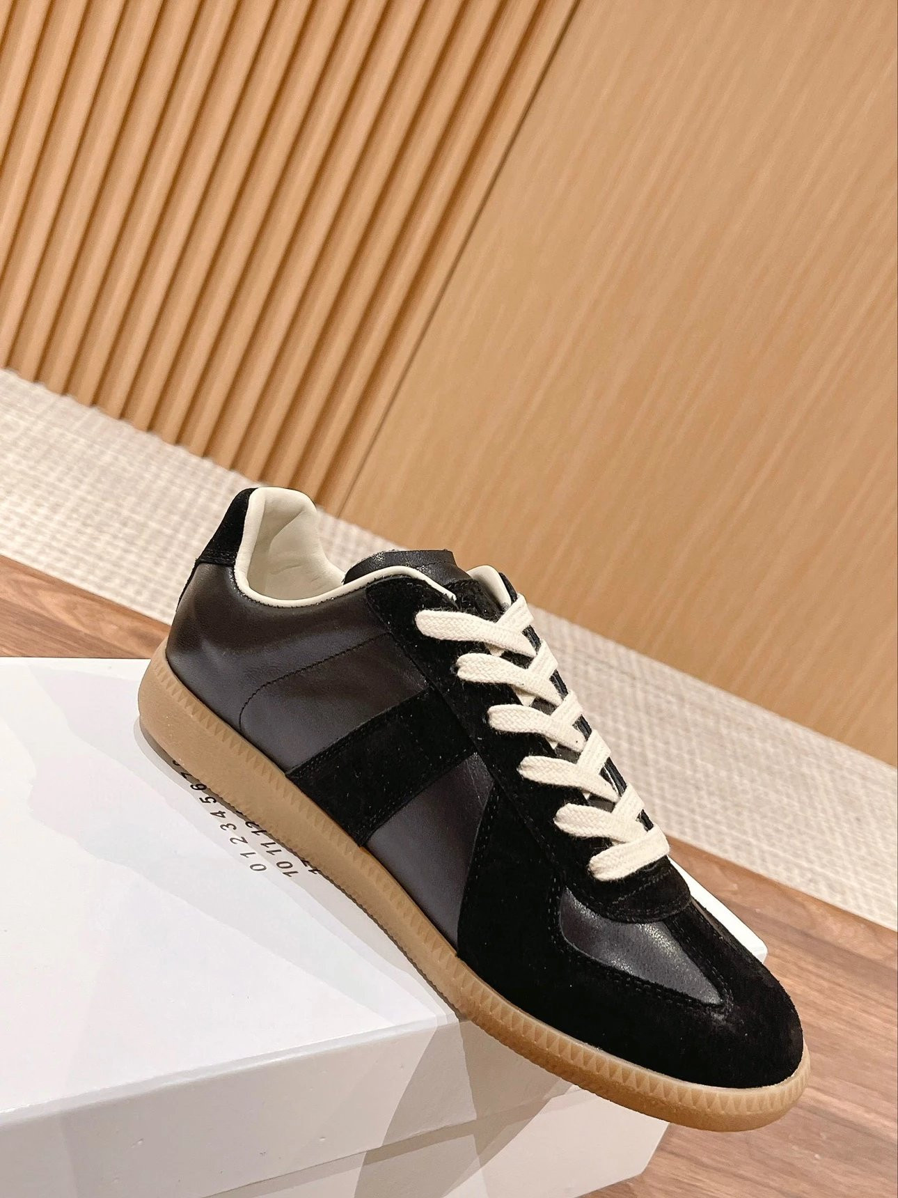 mm6 sneaker