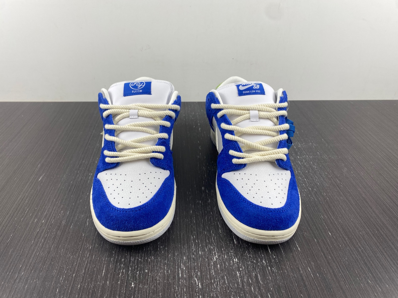 fly streetwear nike sb dunk low - dq5130-400