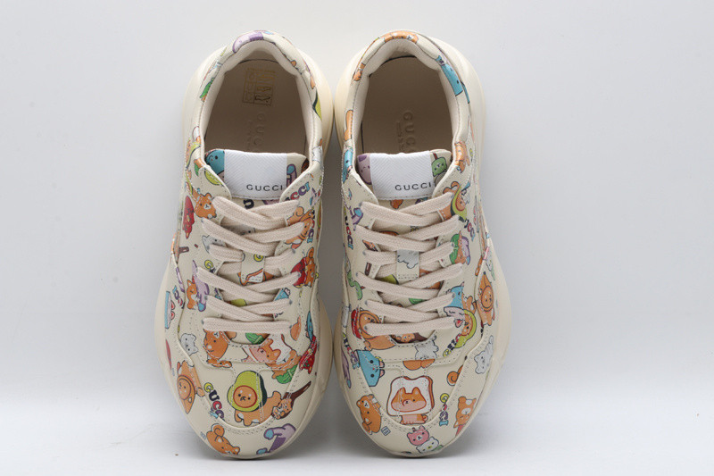 G*u*i sneaker