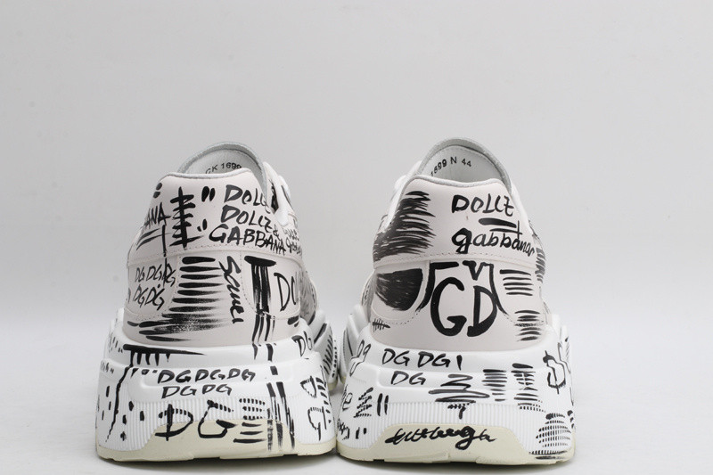 dg sneaker