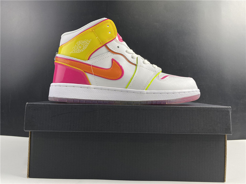 nike air jordan 1 mid aj1 cv4611-100