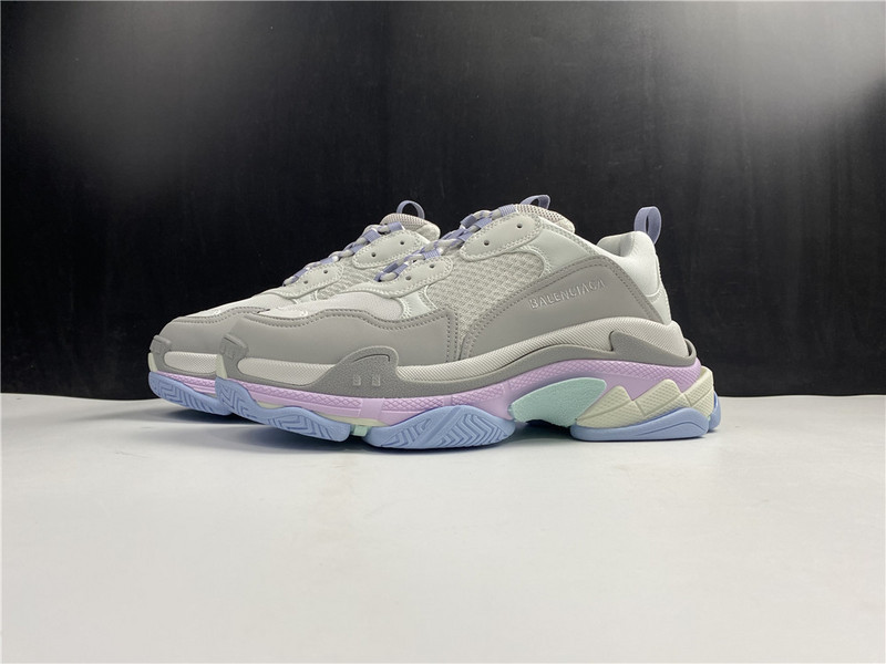 Ba*len*cia*ga triple s