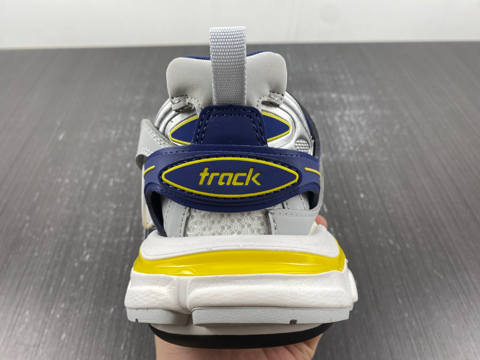 Ba*len*cia*ga trainers track 3.0