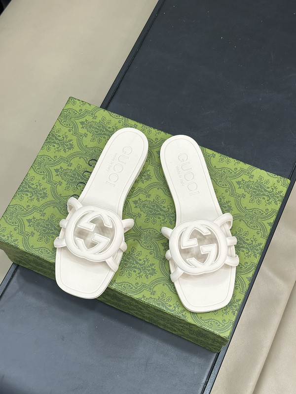 guci slides