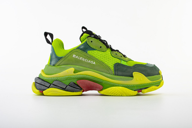 Ba*len*cia*ga triple s 541640w090e7581
