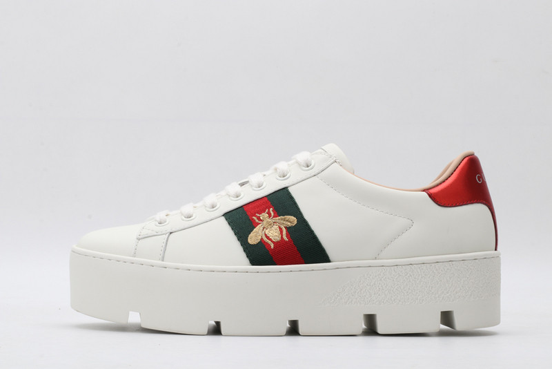 G*u*i sneaker