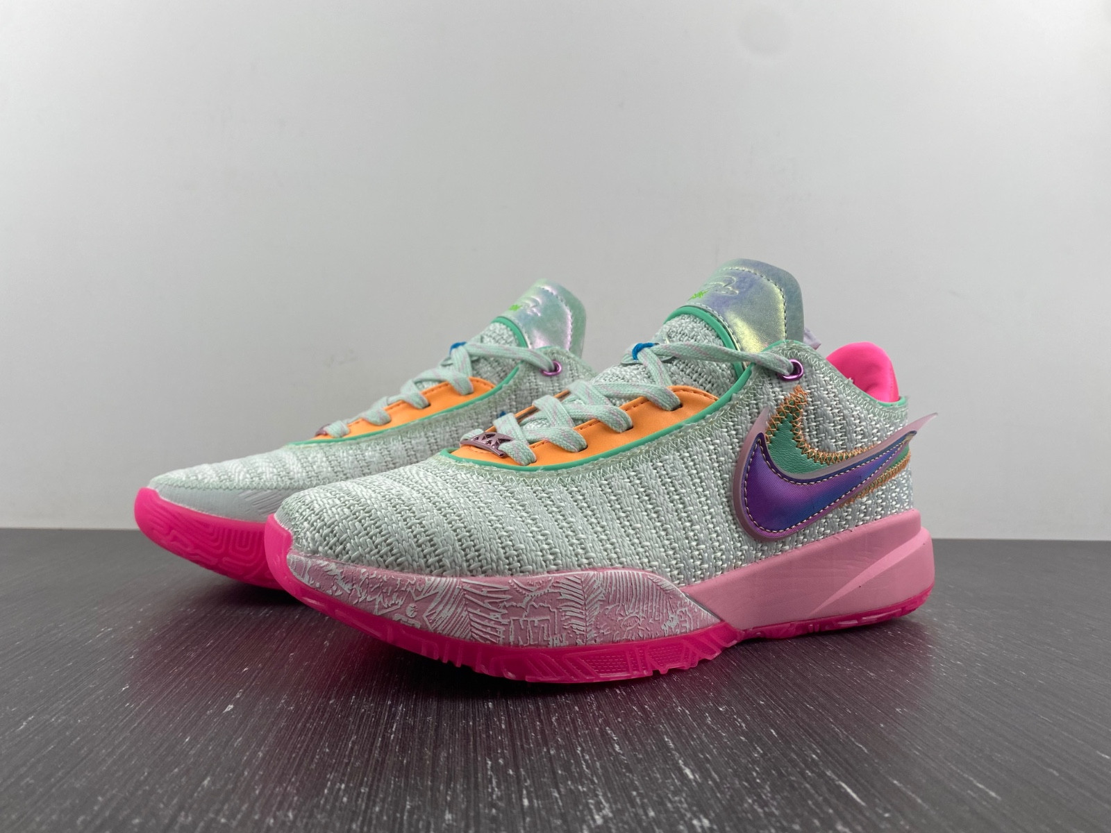 nike lebron 20 lbj20 dj5422-300