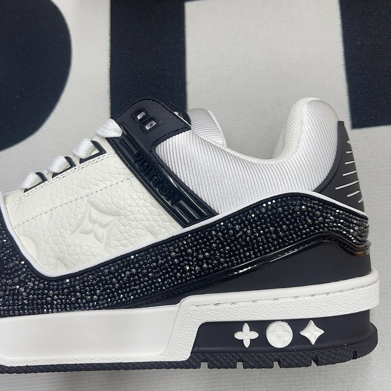 lwe skate sneaker