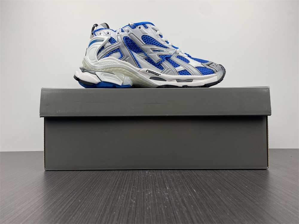 Ba*len*cia*ga runner sneaker 677403w3rb34912