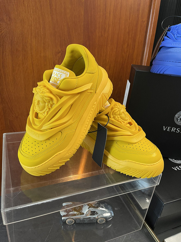 vesace sneakers