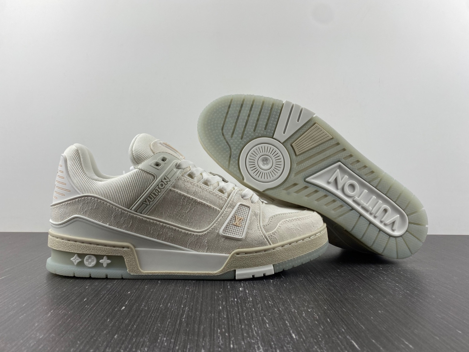 lwe sneaker