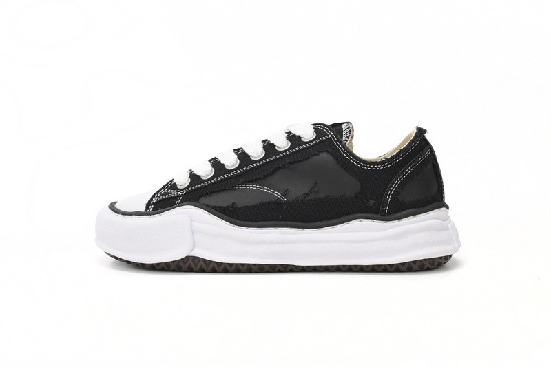 mmy sneaker 0035