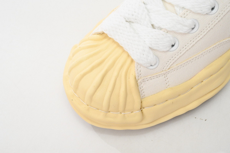 mmy sneaker 0038