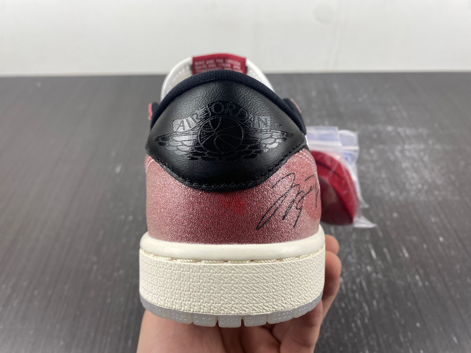 air jordan 1 low og x trophy room