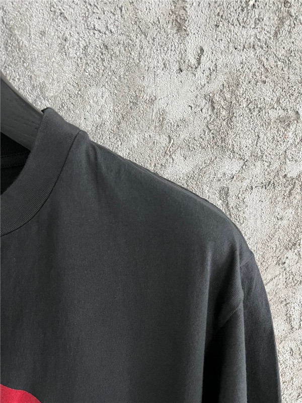 gallery t shirt