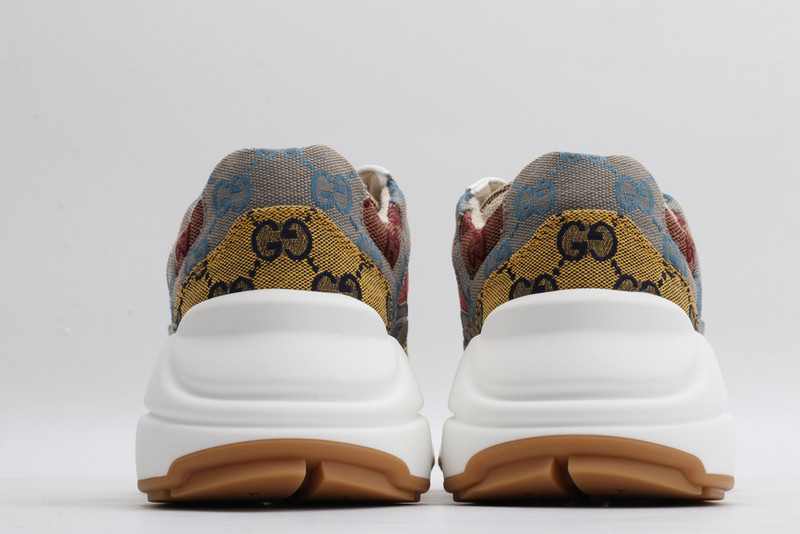 G*u*i sneaker