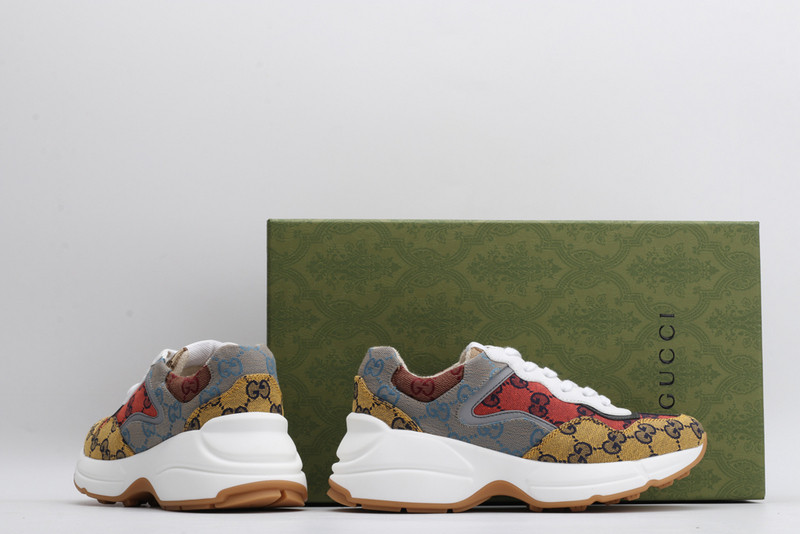 G*u*i sneaker