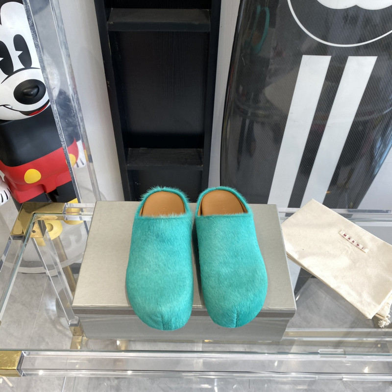 Ma*n1 green fussbett sabot loafers