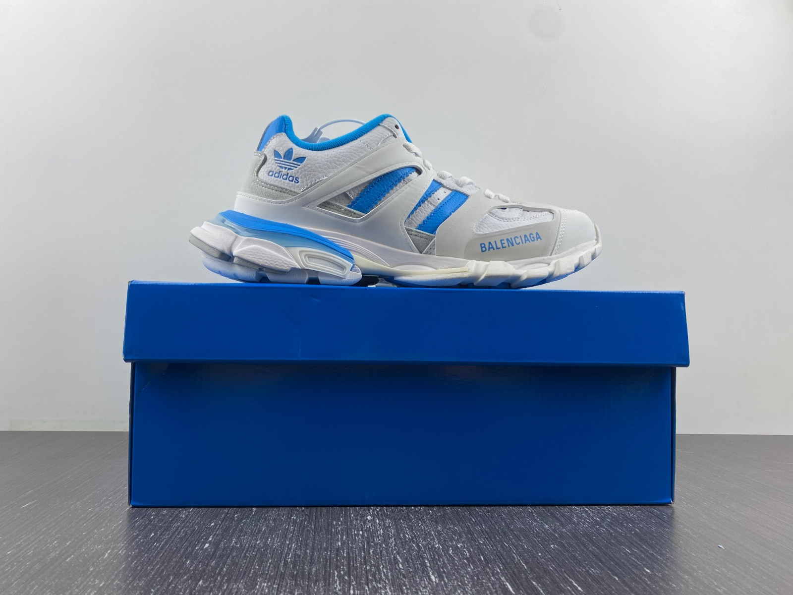 Ba*len*cia*ga 3.0 track sneaker