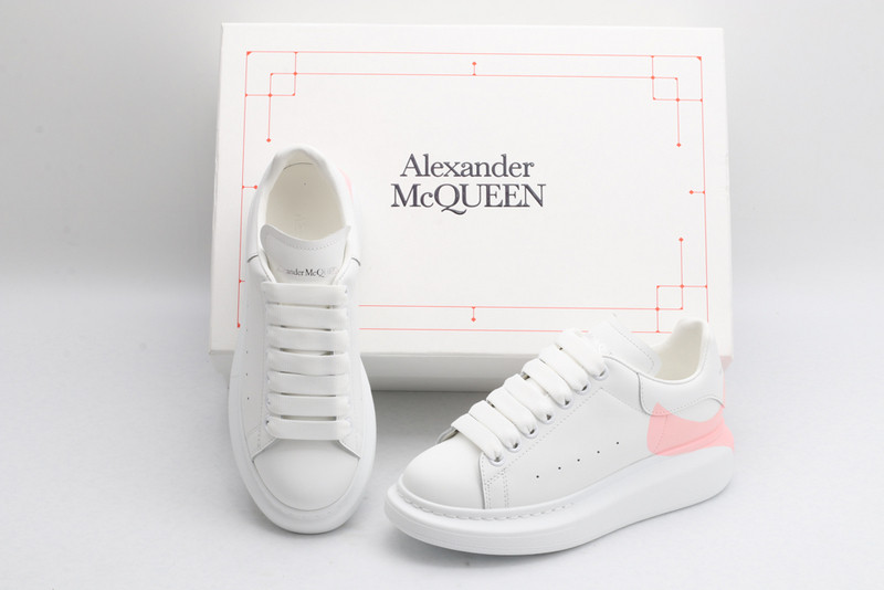 a1exa*der Mcqv*en