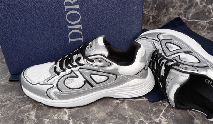 D*or b30 sneaker
