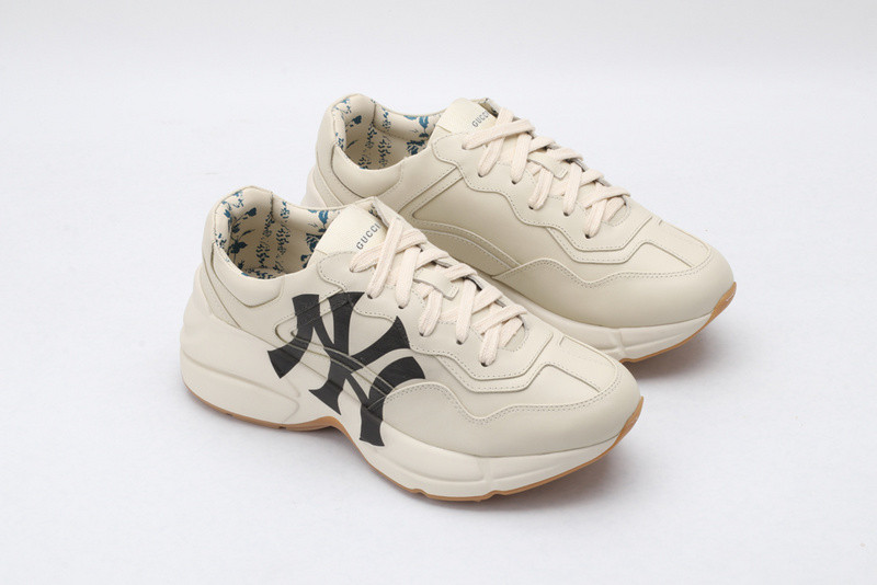 G*u*i ace embroidered low-top sneaker white with ny