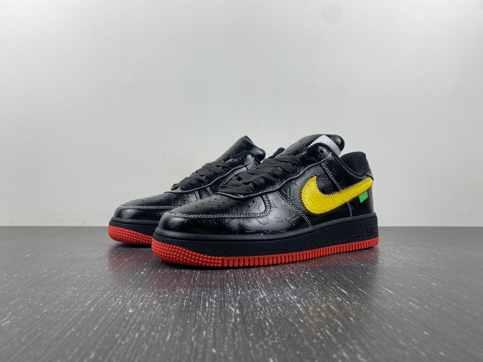 lwe sneaker