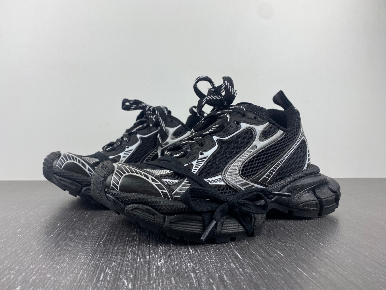 Ba*len*cia*ga men''s 3xl sneaker