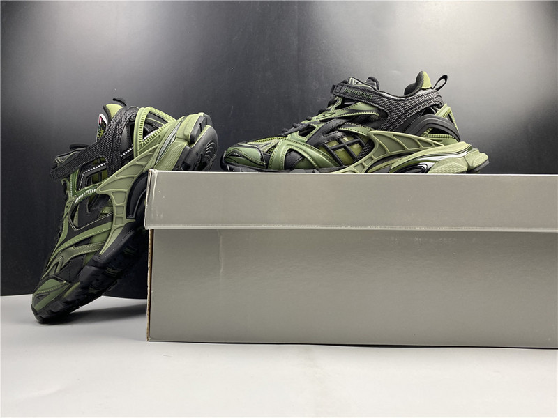Ba*len*cia*ga track sneaker