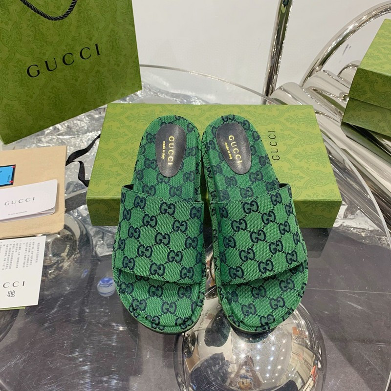 G*u*i sneaker