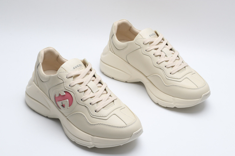 G*u*i sneaker