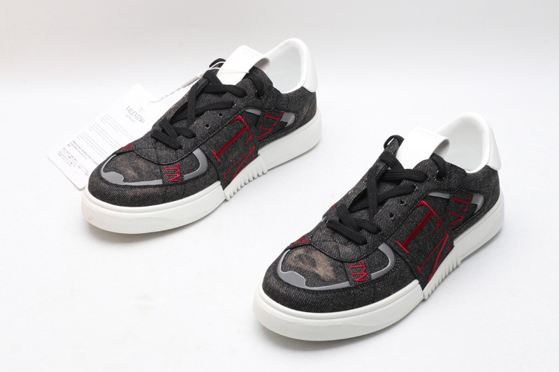 valen1n0 sneaker
