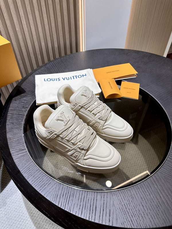 lwe sneaker