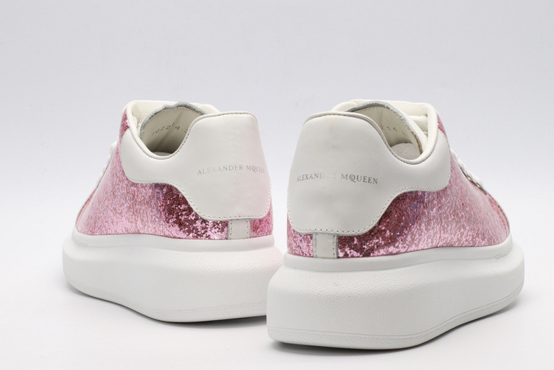 a1exa*der Mcqv*en all pink